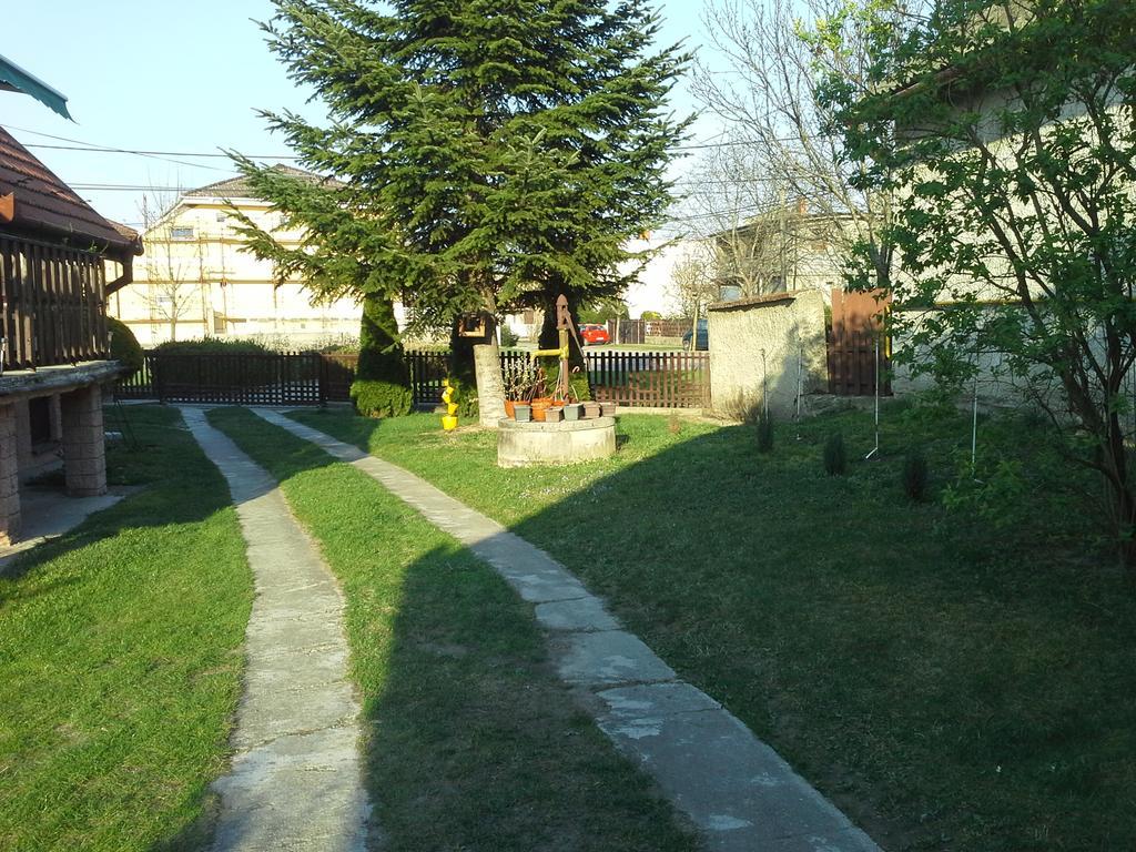 Utulny Privat Daire Veľký Meder Dış mekan fotoğraf