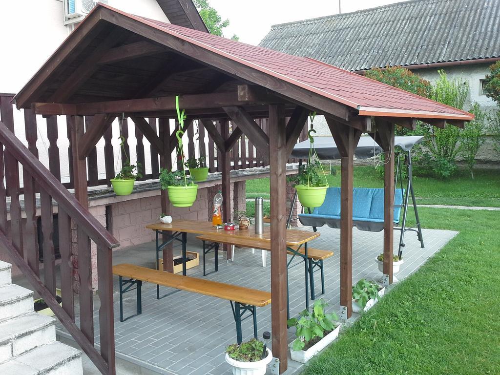 Utulny Privat Daire Veľký Meder Dış mekan fotoğraf