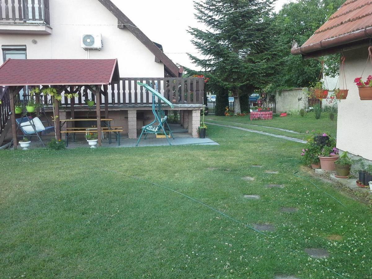 Utulny Privat Daire Veľký Meder Dış mekan fotoğraf
